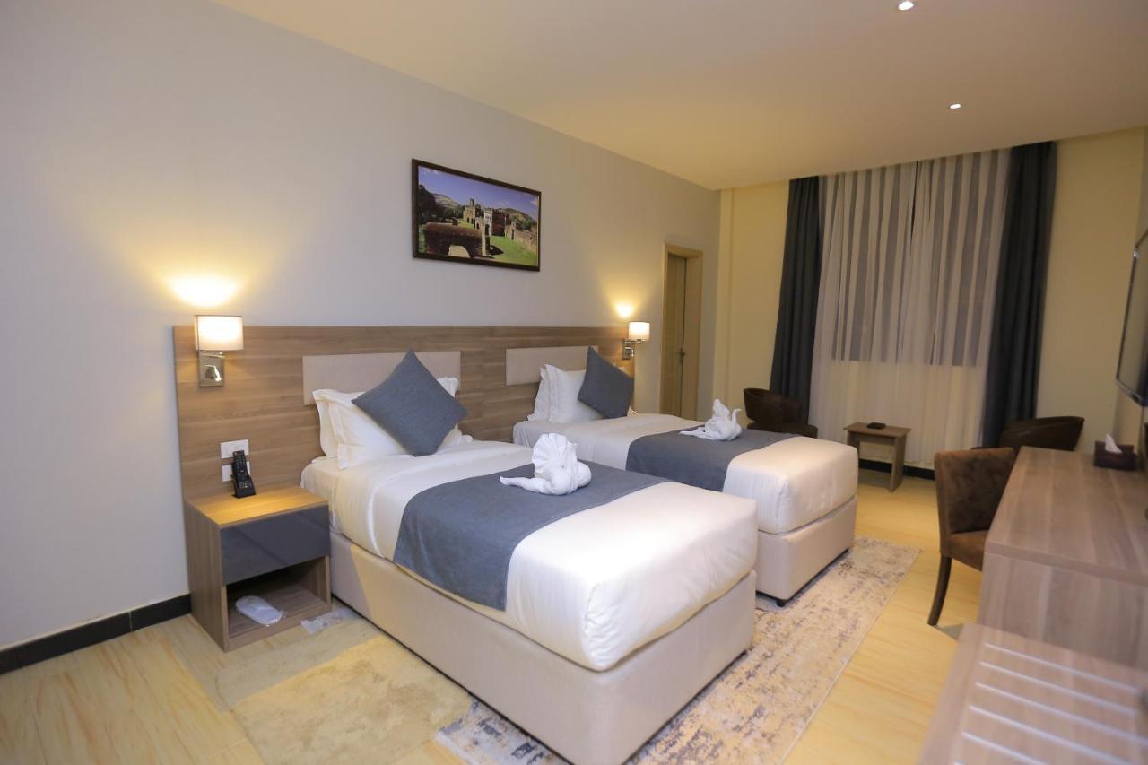 Triple E Hotel And Spa Addis Ababa Exterior photo